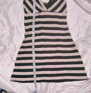 Very Fancy And Amazing Beautiful Dress