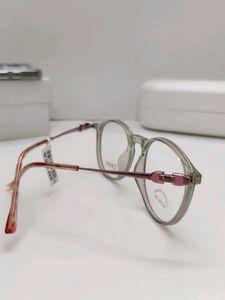 Elegant Dior Eye frame