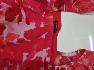 Chic Floral Peplum Top
