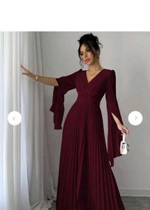 Elegant Pleated Maxi Dress with Bell Sleeves
