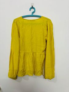 Chic Yellow Long Sleeve Top