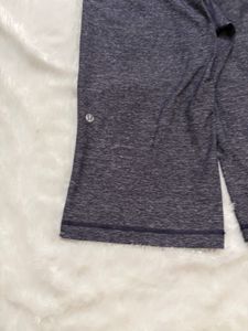 Lululemon crop pant small size