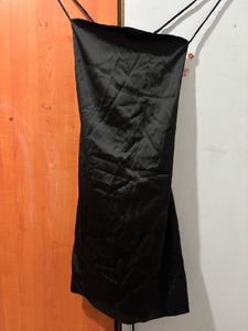Sleek Black Mini backless Dress