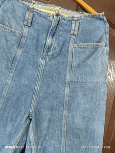 Women's Jeans..