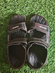 Reebok Men's UK8 sandal