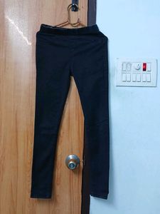 Comfy Black Faded Elastic Waist Skinny Pants