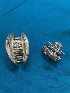Set of 2 Embellished Hair Clips