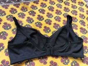 Comfortable 2 Bra Set - Black &amp; White Polka Dot