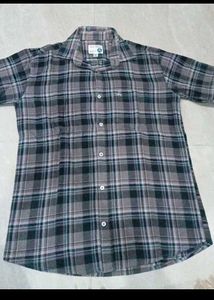Men's Classic Plaid Short Sleeve Shirt