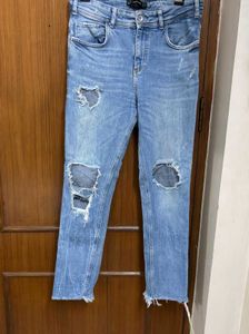 Zara Distressed Light Wash Jeans