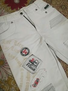 Trendy Straight Fit Jeans It's Unisexual