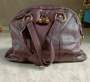 Yves Saint Laurent Gauche Chic Leather H