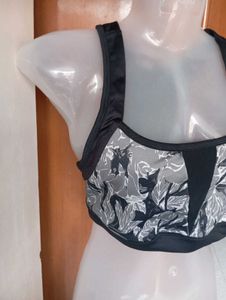 Stylish Printed Sports Bra