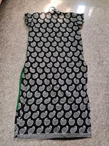 Green Kurta with Black Paisley Print