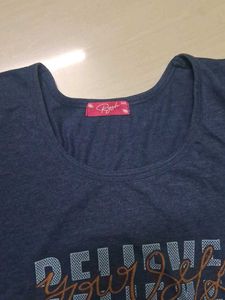 Graphic Print T-Shirt of 1