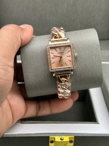 GUESS CHAIN STYLE PREMIUM QUALITY LADIES WATCH