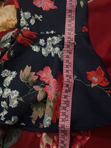 Chic Floral Print Peplum Top