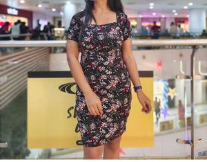 Chic Floral Print Mini Dress
