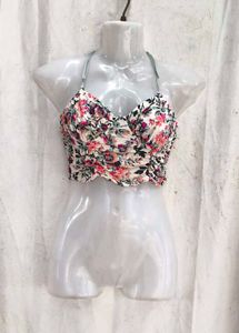 I. Floral Ruched Crop Top