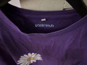 Purple Daisy Graphic T-Shirt for Women