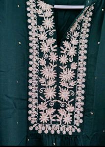 Elegant Emerald Green Kurta Set