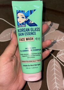 K Derma Korean Glass Skin Essence Face Wash