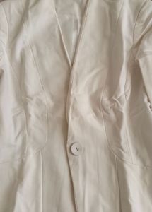 Elegant White Blazer