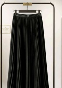 Bonobo Charcoal Crinkle Midi Skirt(EU 36
