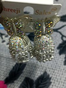 Sparkling Dangle Earrings