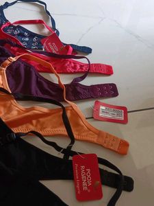 full comfortable and good quality bra.6 pis