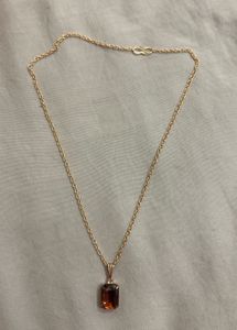 Elegant Rose Gold Chain with Amber Pendant