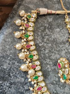 jewellery set