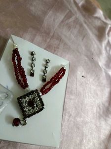 Jewelry Set with Necklace and Earrings