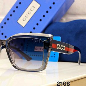 Gucci Sunglasses - cat Eye