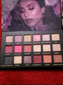 Shaggy Eyeshadow Palette