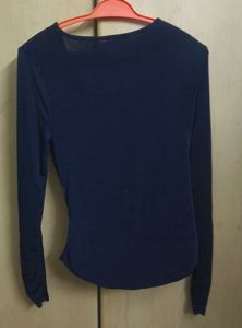 Navy Ruched V-Neck Long Sleeve Top