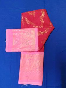 Elegant Red &amp; Pink Saree with Gold Print