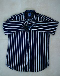 Allen Solly Black And White Striped Shirts