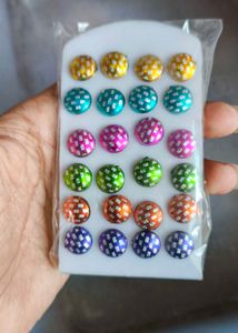 Sparkly Flower Shaped earrings