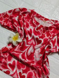 Chic Red & Pink Heart Print top
