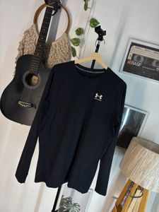 Under Armour Long Sleeve Shirt