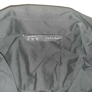 Authentic Zara Black Button-Up Shirt - Women