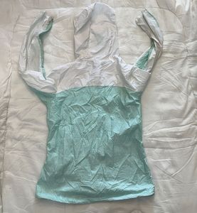 Lightweight Hooded zipper