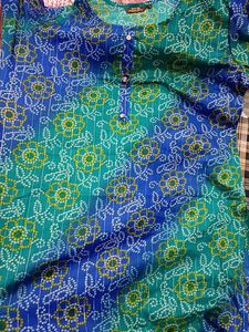 ❤️😍 Gorgeous Looking Brand New Bandhani Print Kurti ❤️😍 Colour Available 😍
