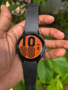 Samsung Galaxy Watch 4