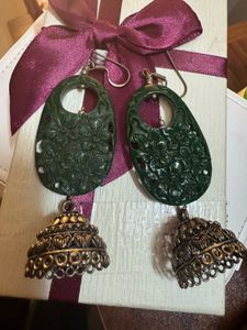 Vintage Style Green &amp; Gold Earrings