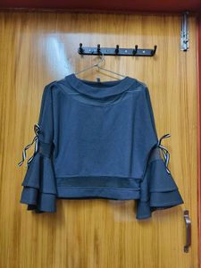 **Sale Price Only For Today* Grey Bell Sleeves Top
