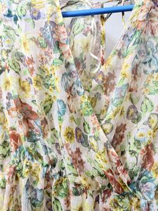 Lightweight Floral Midi Dress