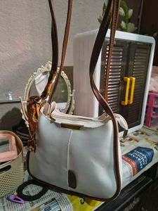 Chic White &amp; Brown Shoulder Bag