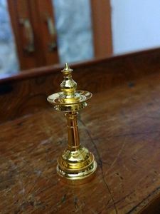 Brass Oil Lamp - Traditional Design